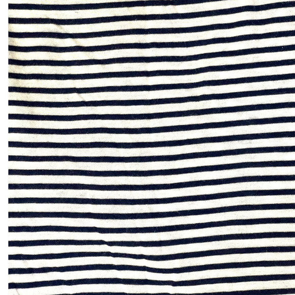 AMERICAN EAGLE OUTFITTERS WOMENS STRIPED TEE SHIRT‎ V NECK PLEATS SMALL CASUAL - Picture 2 of 6